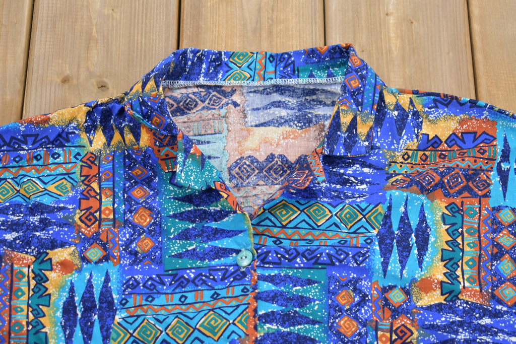 Vintage 1970s All Over Print Hawaiian Button Up Shirt
