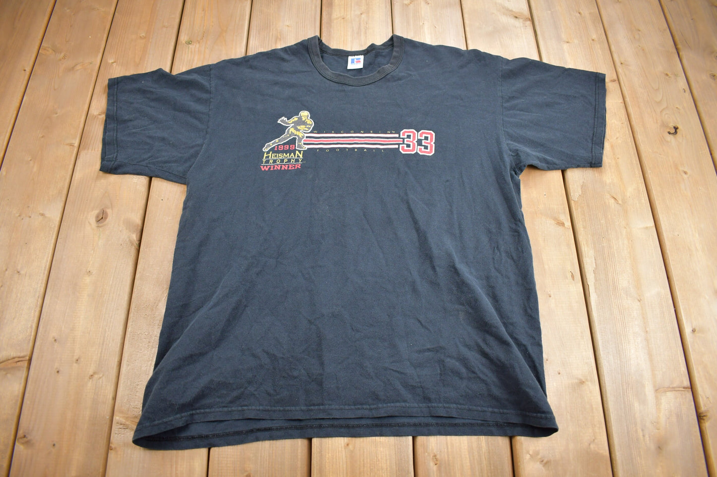 Vintage 1999 Heisman Trophy Winner Graphic T Shirt