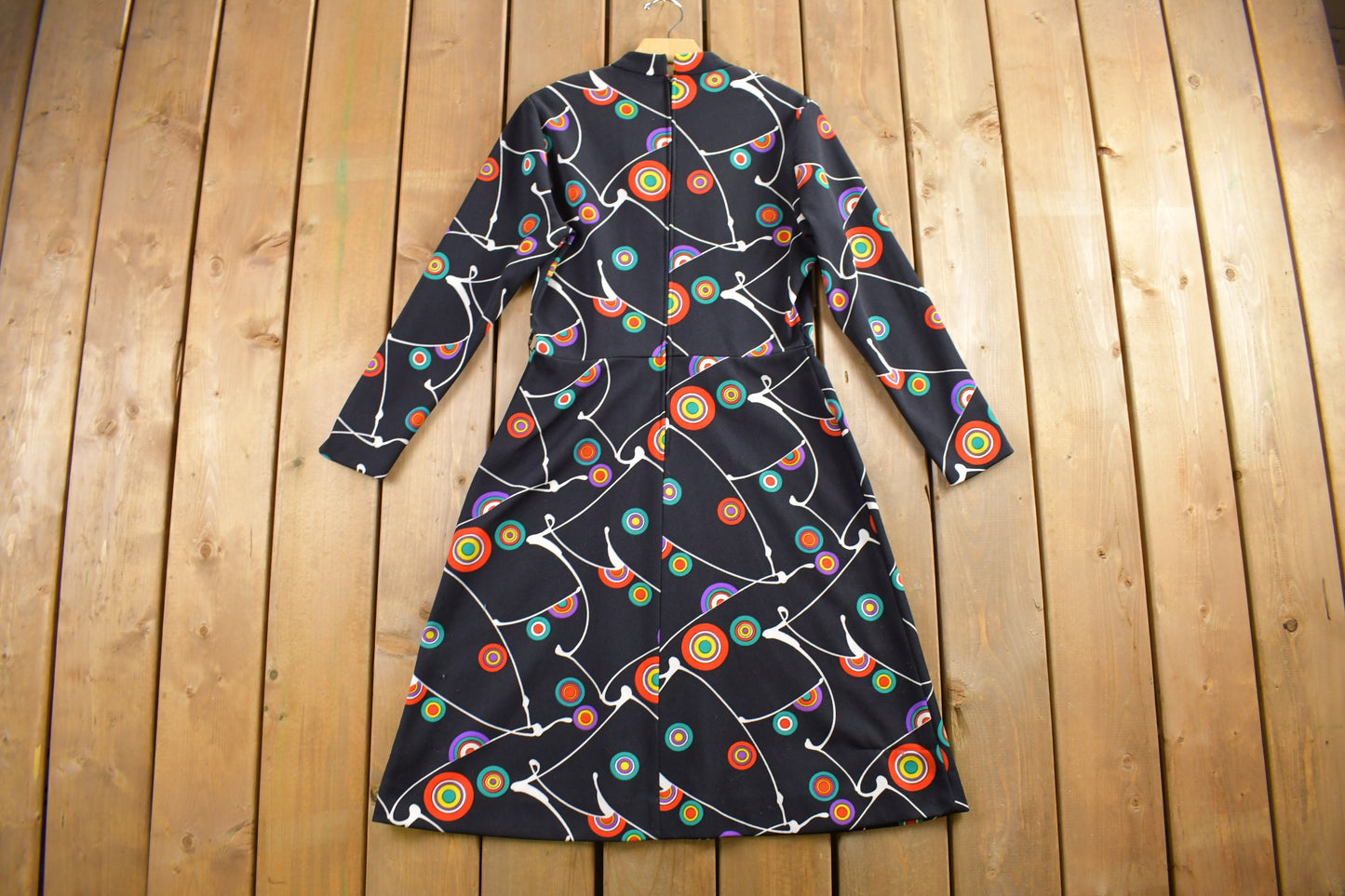 Vintage 1960s Trends by Jerrie Lurie Long Sleeve Dress / True Vintage / Retro Style / Gogo Dress / Psychedelic Print / Mod Fashion