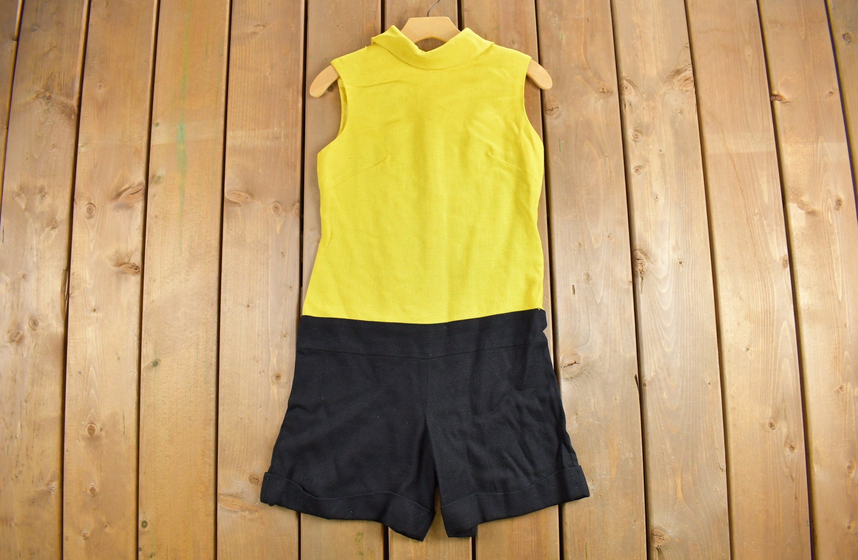 Vintage 1970s Bandbox Zip Up Sleeveless Nylon Romper