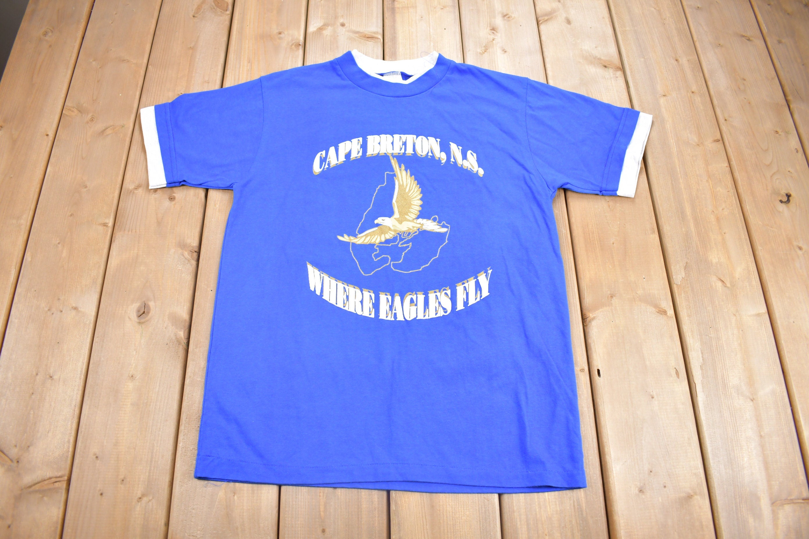 Vintage 1980s Cape Breton Nova Scotia Where Eagles Fly Graphic T-Shirt