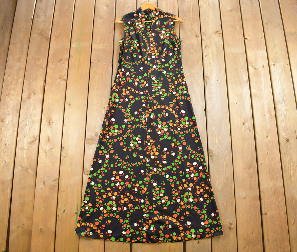 Vintage 1960s Sleeveless Flora Dress
