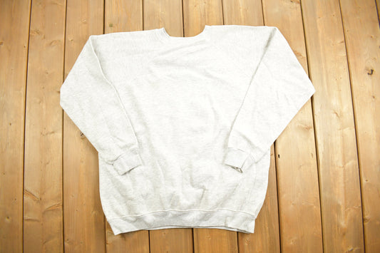 Vintage 1990s Blank Crewneck Sweatshirt / 90s Crewneck / Made In USA / Essential / Streetwear / 90s Blank