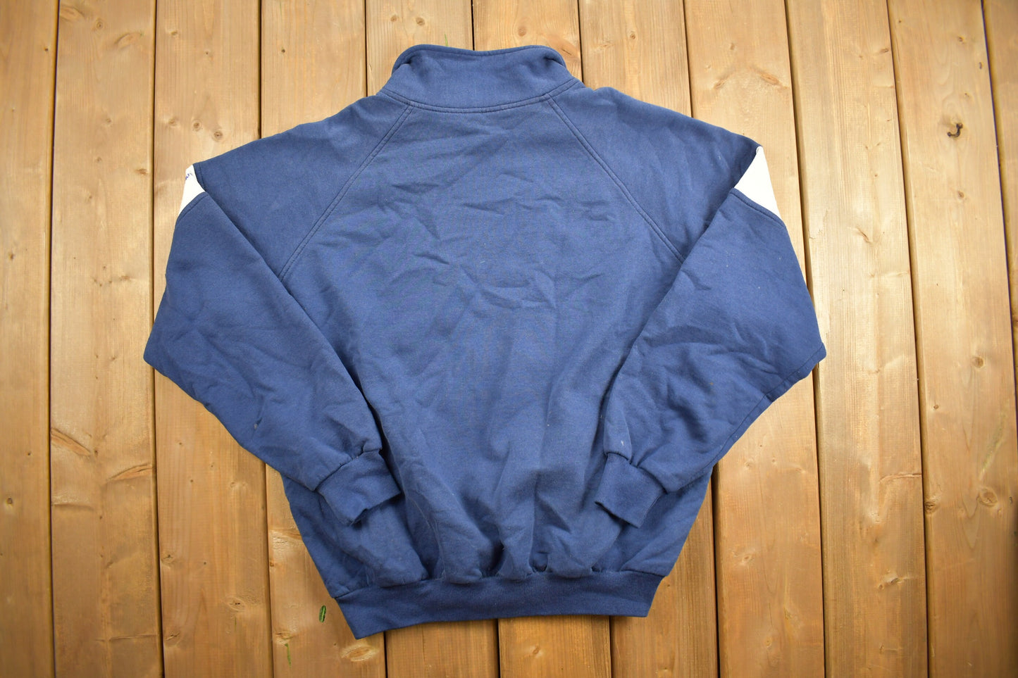 Vintage 1990s Blank Navy Collard Sweatshirt / 90s Crewneck / Vintage Blanks / Essential / Streetwear / 90s Blank