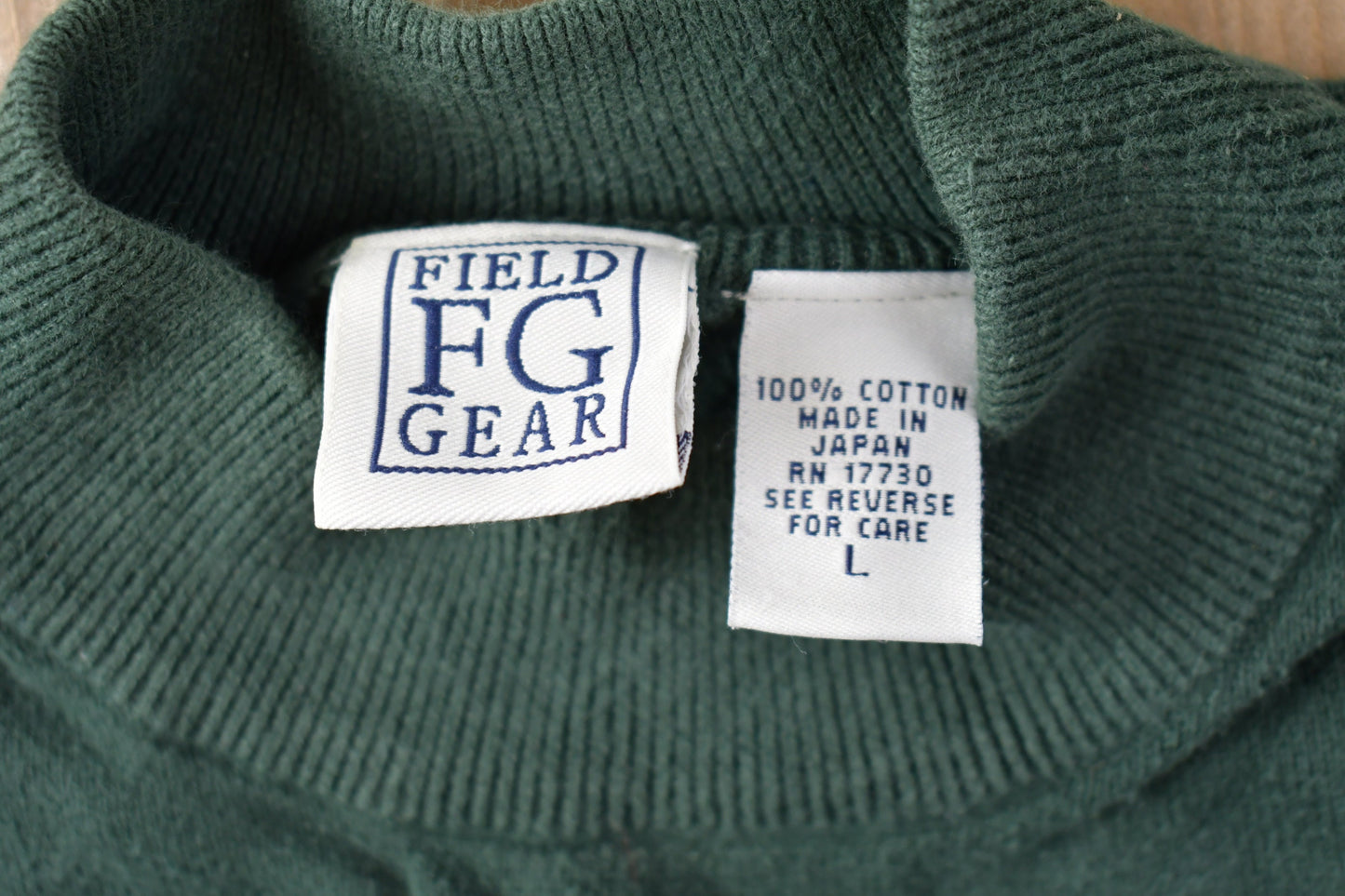 Vintage 1990s Field FG Blank Mocneck Sweatshirt / 90s Crewneck / Made In Japan / Essential / Streetwear / 90s