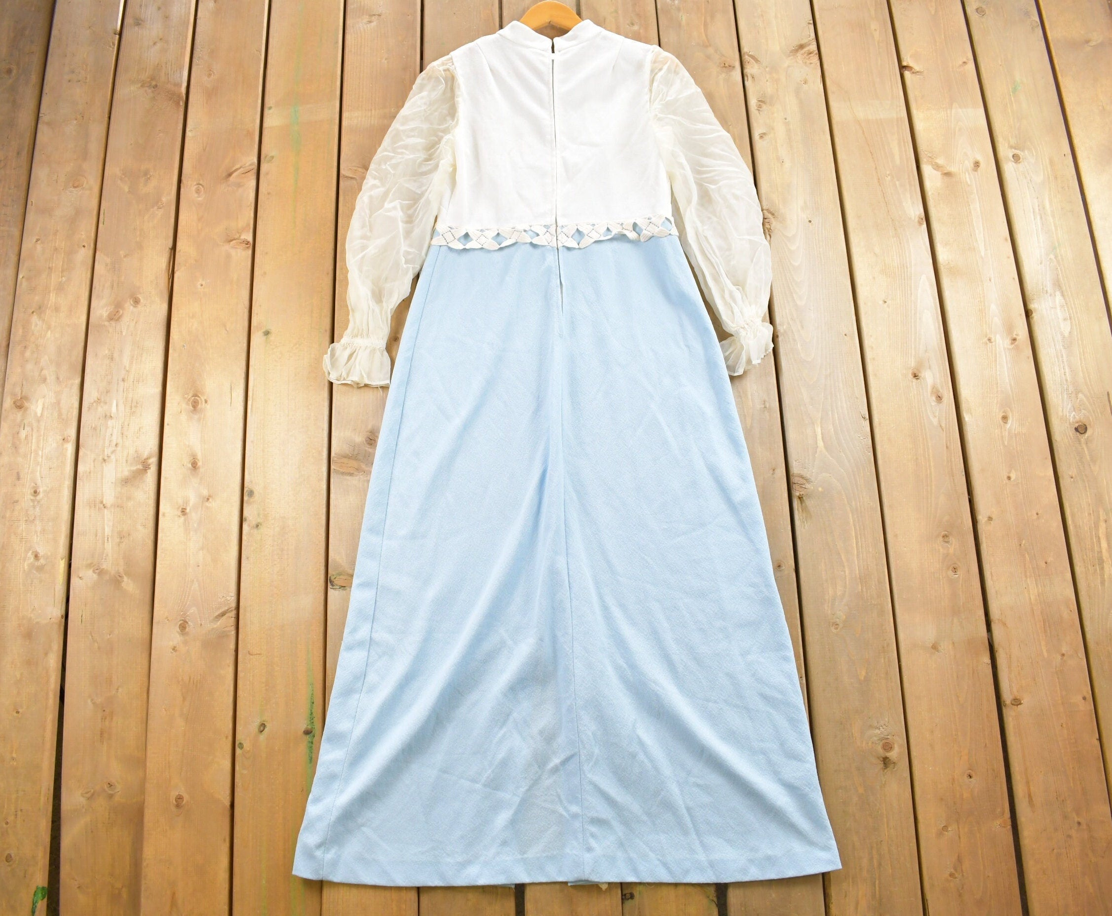 Vintage 1960s Lace Sleeve Dress