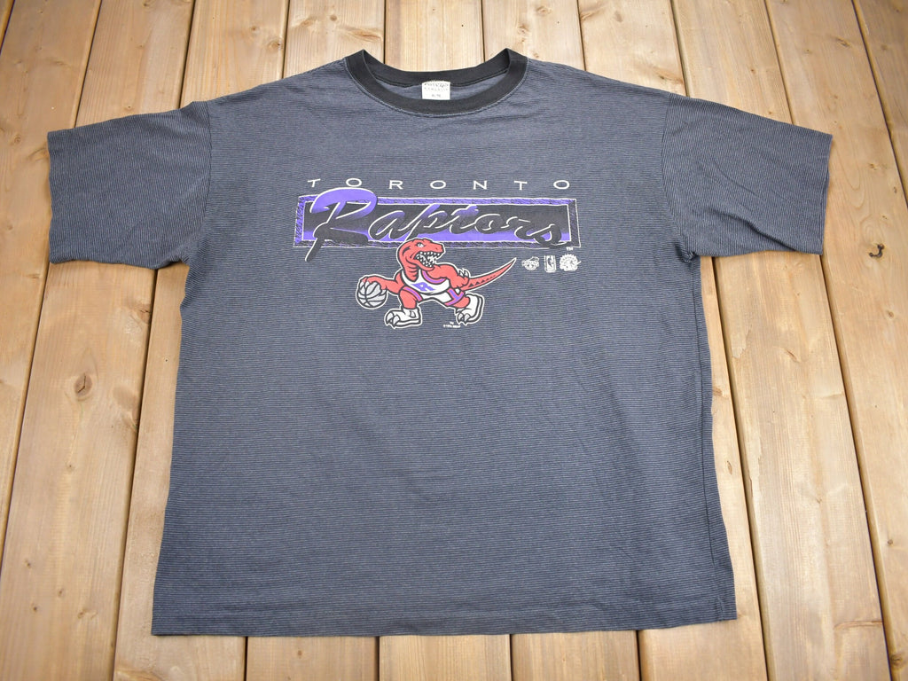Vintage 1994 Toronto Raptors Graphic T-Shirt