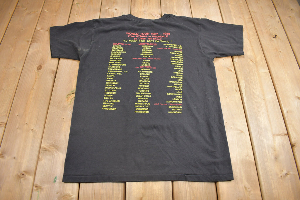 Vintage 1987 Pink Floyd World Tour Band T-shirt