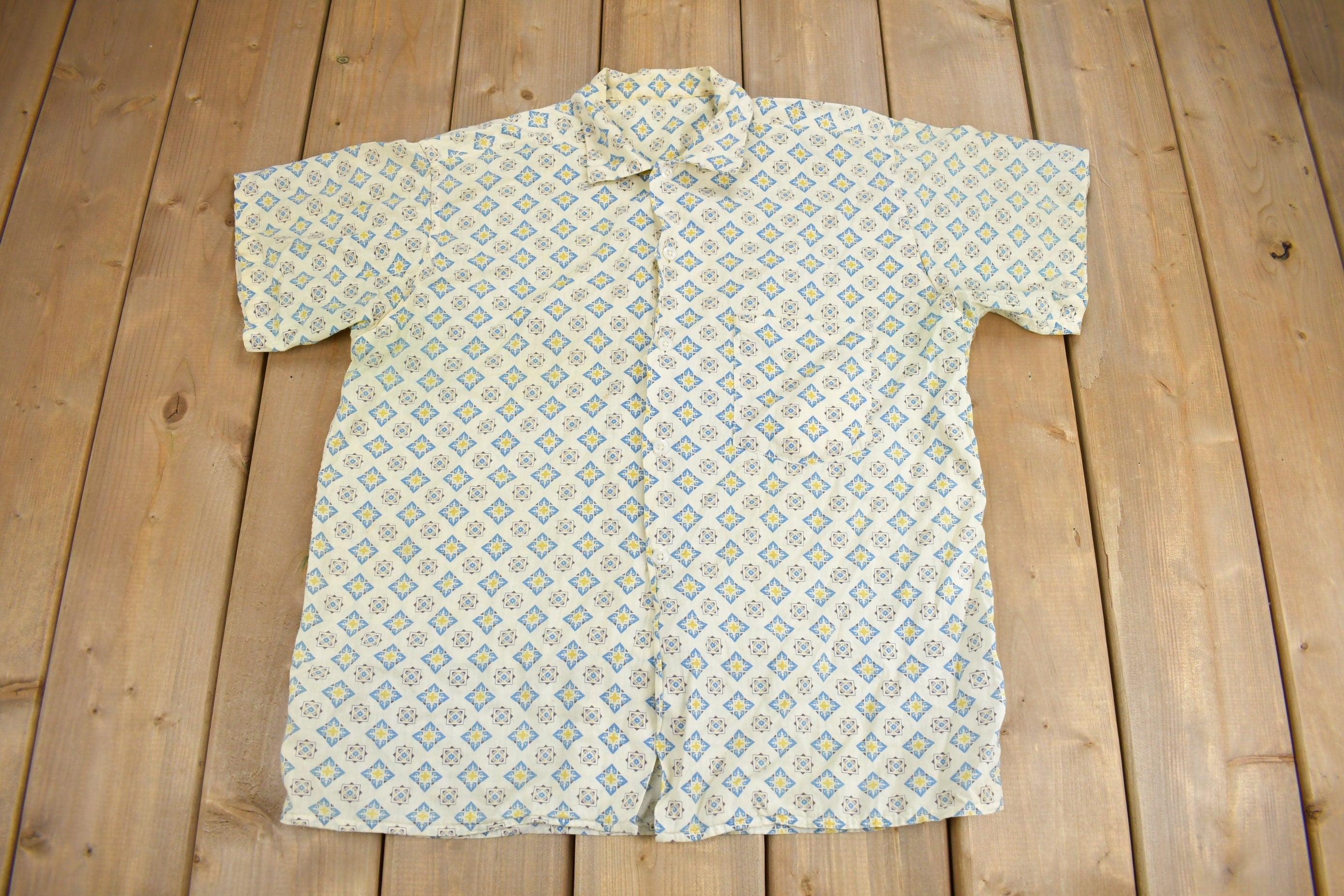 Vintage 1950s Single Needle All Over Print Button Up Shirt