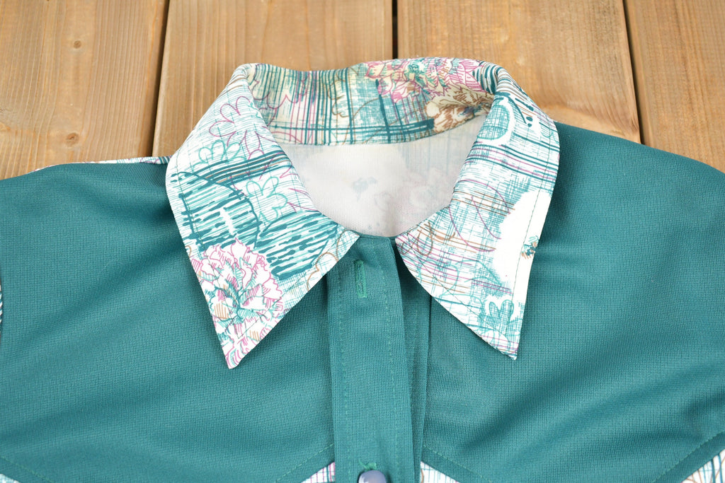 Vintage 1970s Abstract Floral Western Button Up Shirt