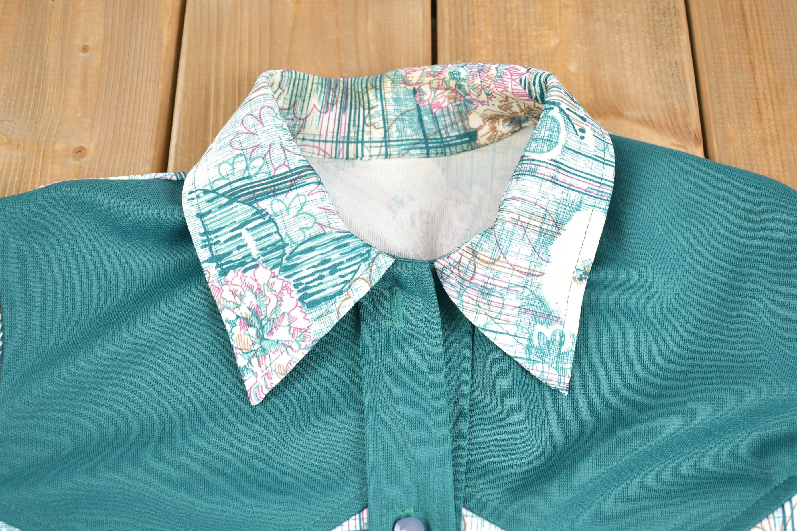 Vintage 1970s Abstract Floral Western Button Up Shirt