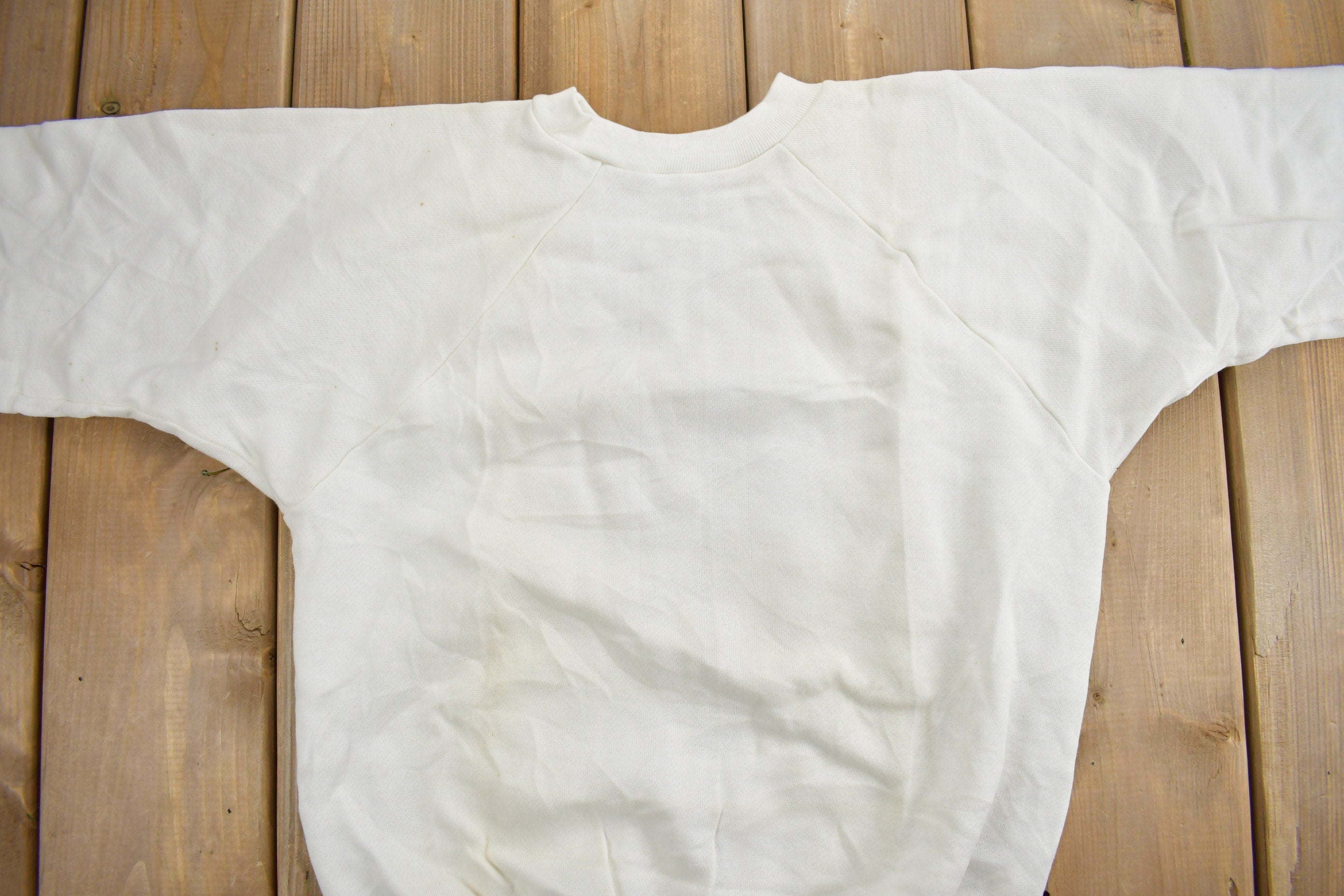 Vintage 1970s Blank Raglan Crewneck Sweatshirt