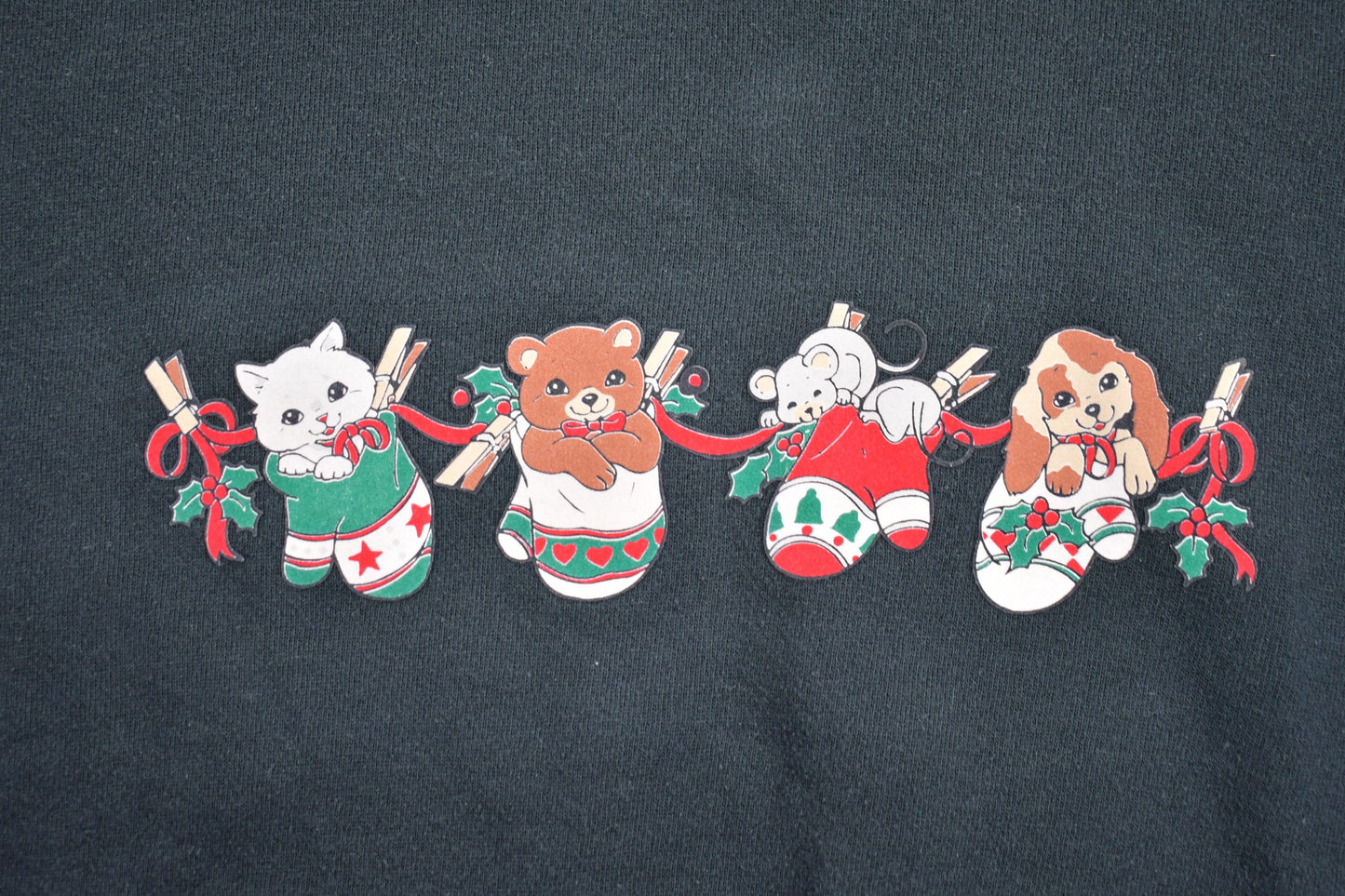 Vintage 1990s Cute Kittens and Puppies Christmas Sweater / 90s Holiday Crewneck / Winter Wear / Festive Graphic Print / Cats / Dogs / Teddy