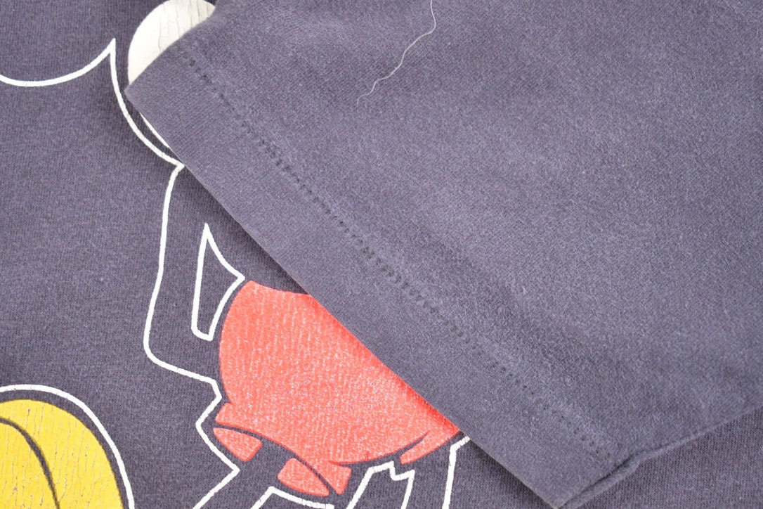 Vintage 1980's Mickey Mouse Cartoon T-Shirt