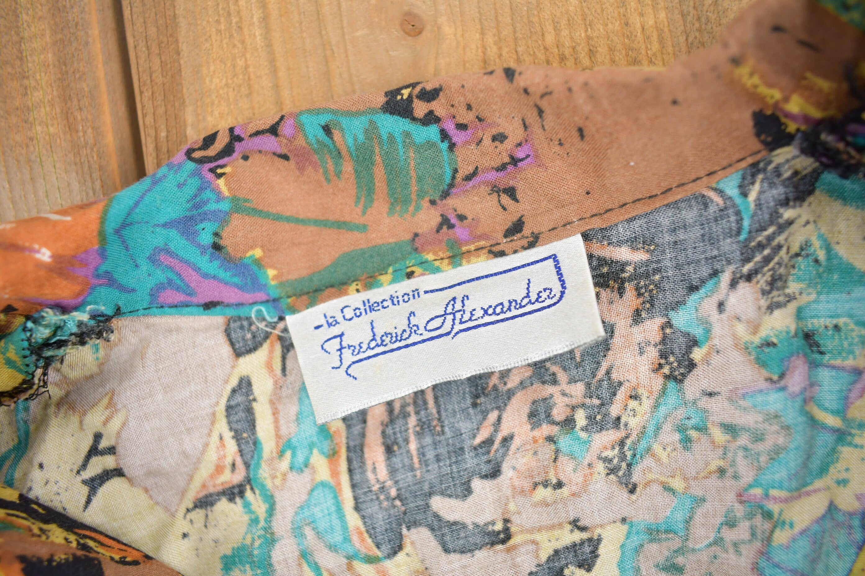 Vintage 1970s Frederick Alexandra Abstract Theme Button Up Shirt