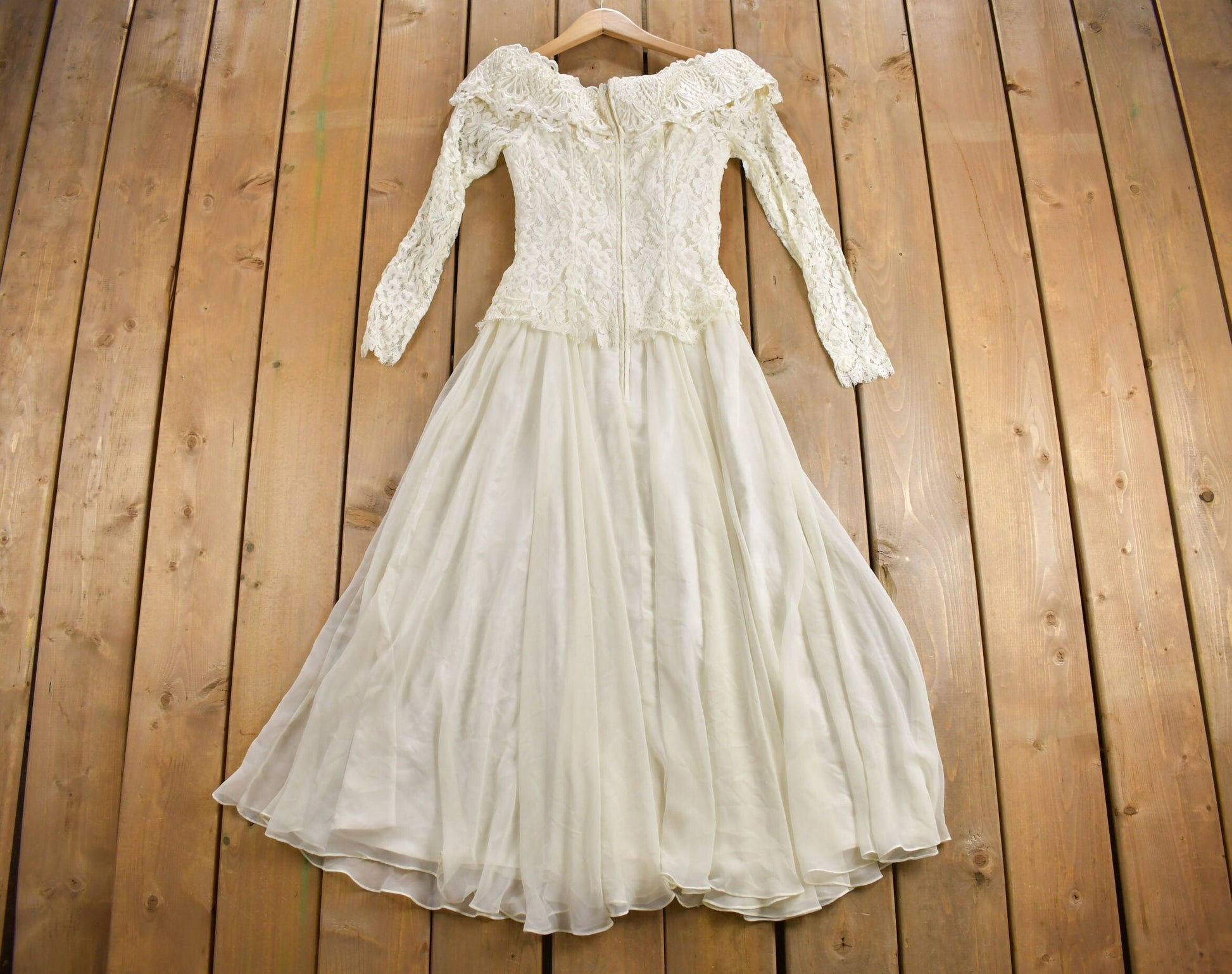 Vintage 1970s Jassica Mc Clinton Bridal Dress