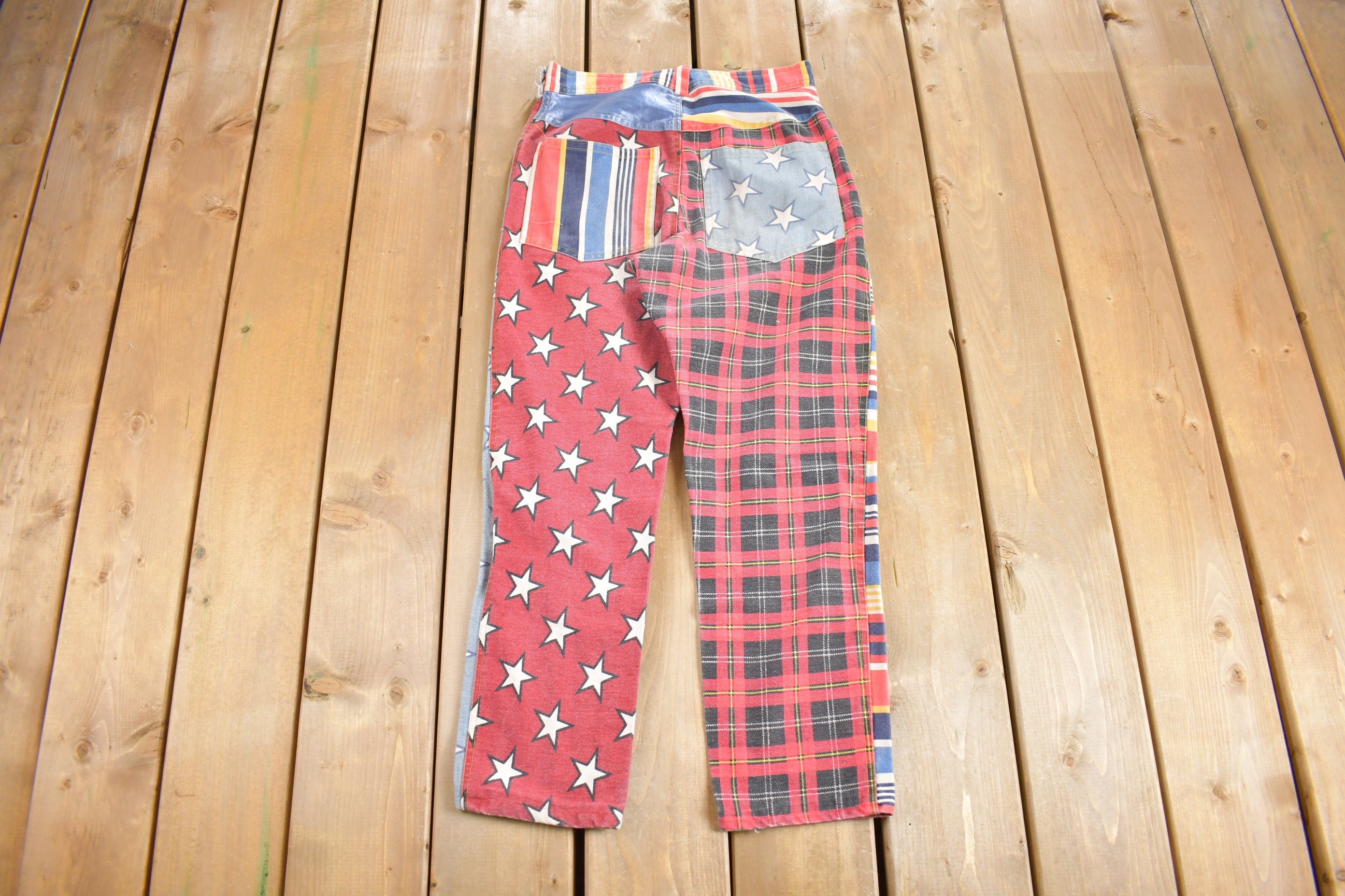 Vintage 1970s American Theme Patchwork Pants Size 28 x 25