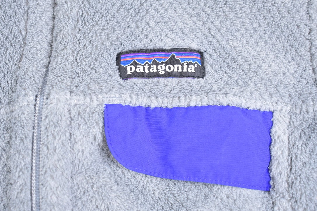 Vintage 1990s Patagonia Fleece Vest / Grey and Blue / 90s Zip Up Vest / Streetwear / Athleisure / Hiking / Deep Pile / Gorp