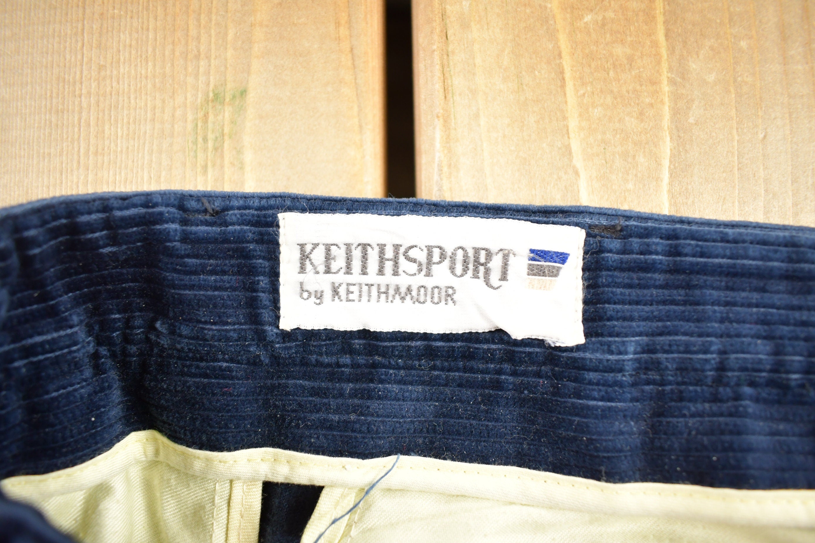 Vintage 1970s Keithsport By Keithmoor Navy Blue Corduroy Pleated Trousers Size 38 x 30