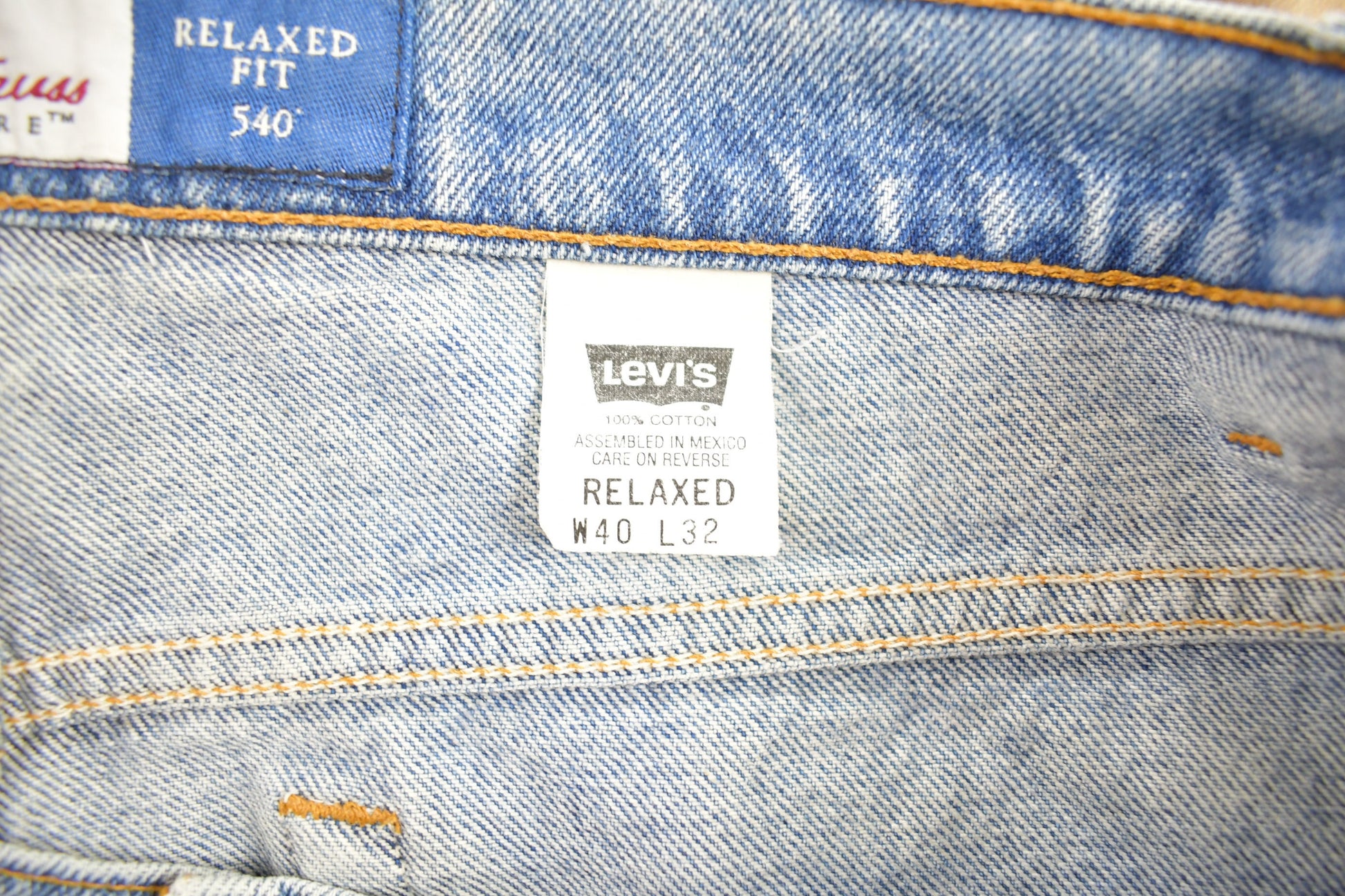Vintage 1990s Levi's Signature 540 Brown Tab Jeans Size 39 x 32