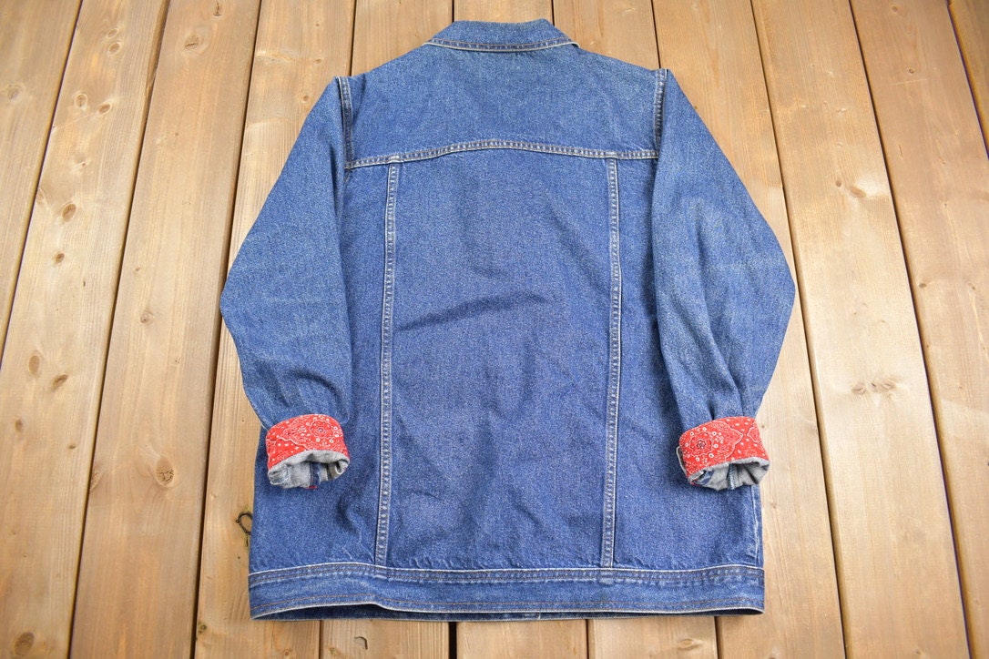 Vintage 1990s Denim Jacket / Paisley Cuffs / Jean Jacket / Streetwear / Trucker Jacket / Classic Jean Jacket / 80s / 90s