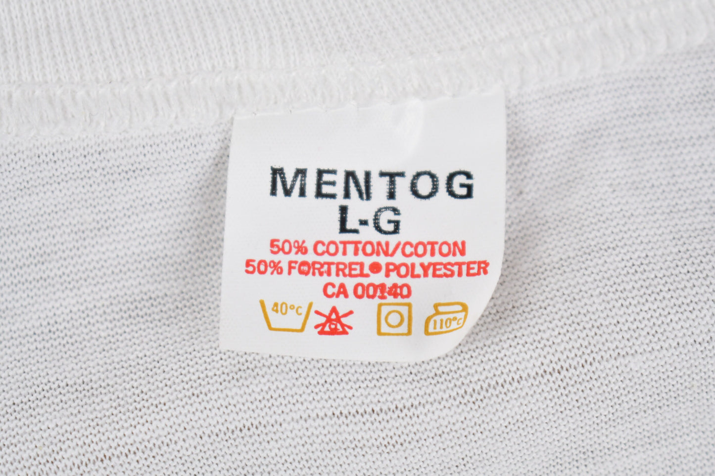 Vintage 1990s Mentog Blank White T Shirt / Vintage T Shirt / Vintage Blank / Rare Vintage / Streetwear / Made in Canada / 80s / 90s