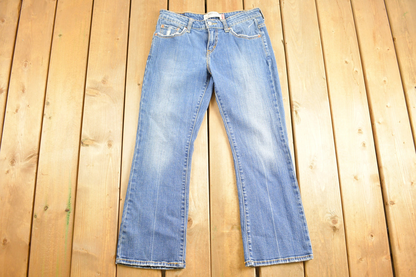 Vintage 1990s Levi's 515 Red Tab Jeans Size 30 x 26 / Blue / Mid Wash / Vintage Denim  / Made In USA / 90s Levi's / Bootcut Jeans