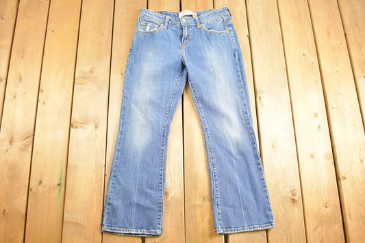 Vintage 1990s Levi's 515 Red Tab Jeans Size 30 x 26 / Blue / Mid Wash / Vintage Denim  / Made In USA / 90s Levi's / Bootcut Jeans