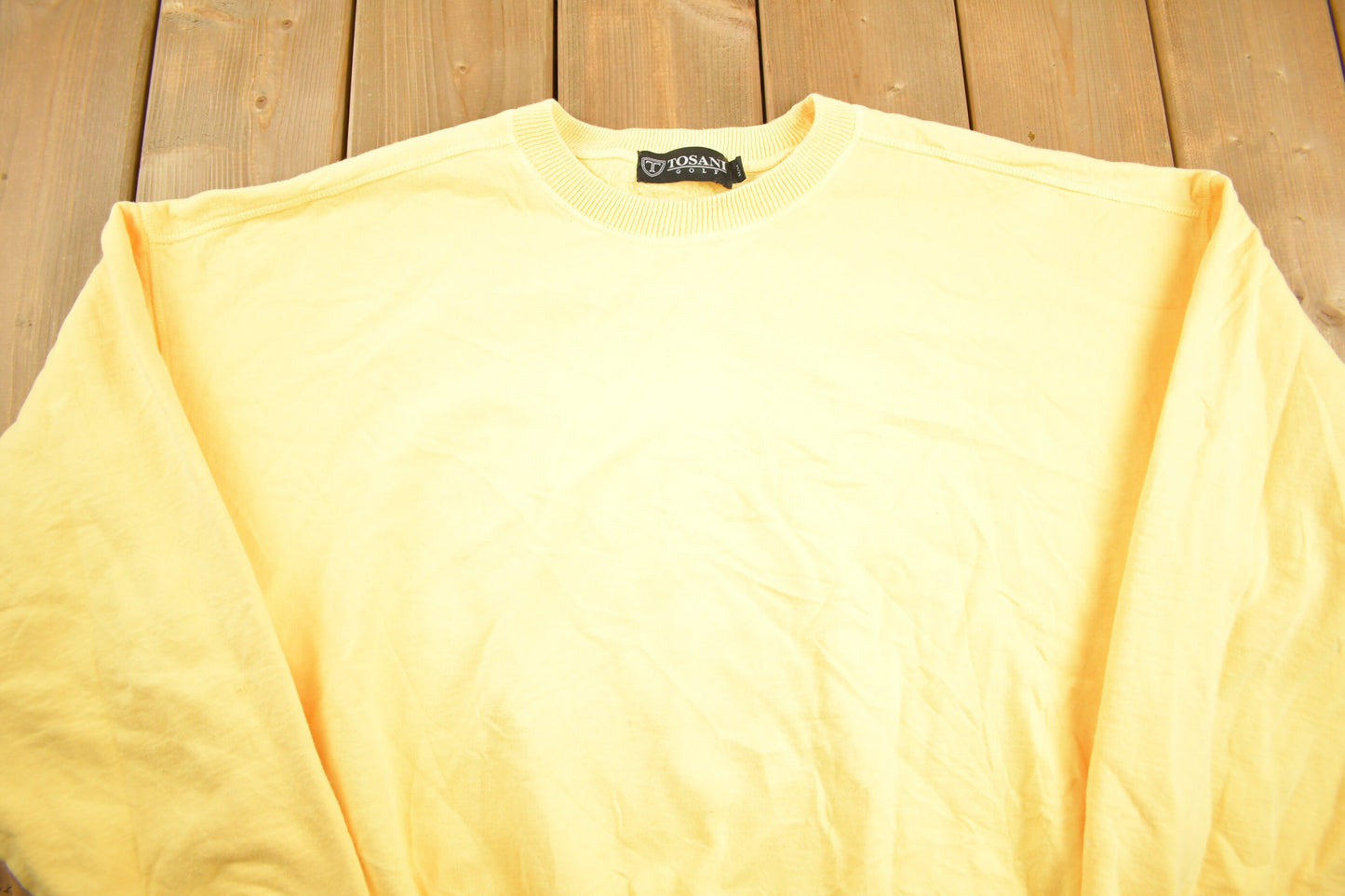 Vintage 1990s Boxy Yellow Tosani Golf Blank Crewneck Sweatshirt Size Small / 90s Crewneck / Made In USA / Essential / Streetwear / 90s Blank