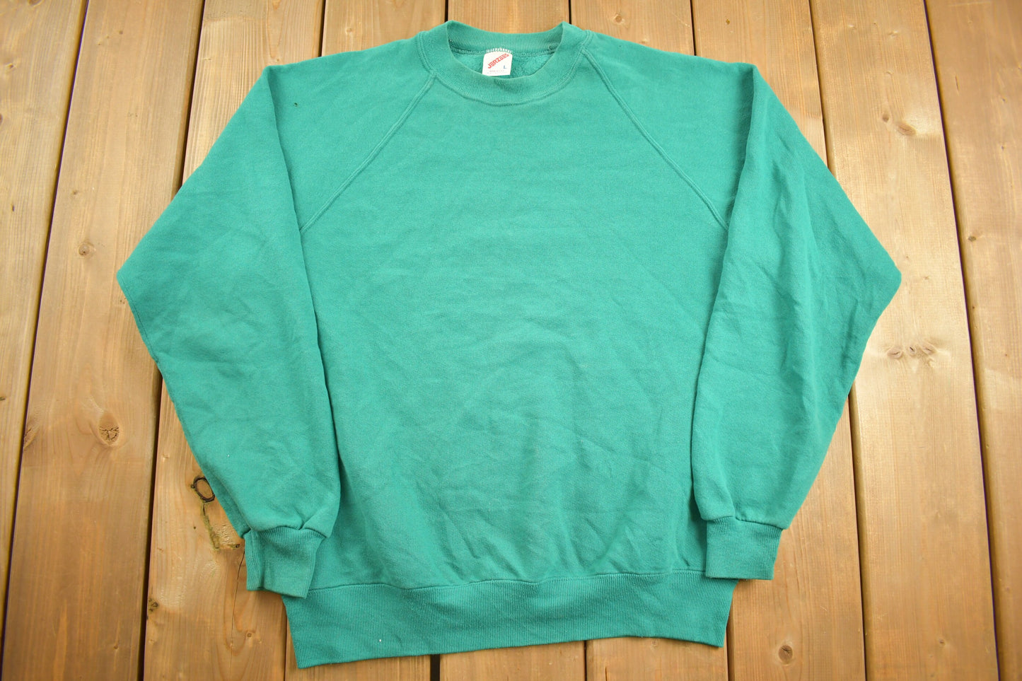 Vintage 1980s Jerzees Blank Green Raglan Crewneck Sweatshirt / 80s Crewneck / Made In USA / Athleisure / Streetwear / 80s Blank / Size M