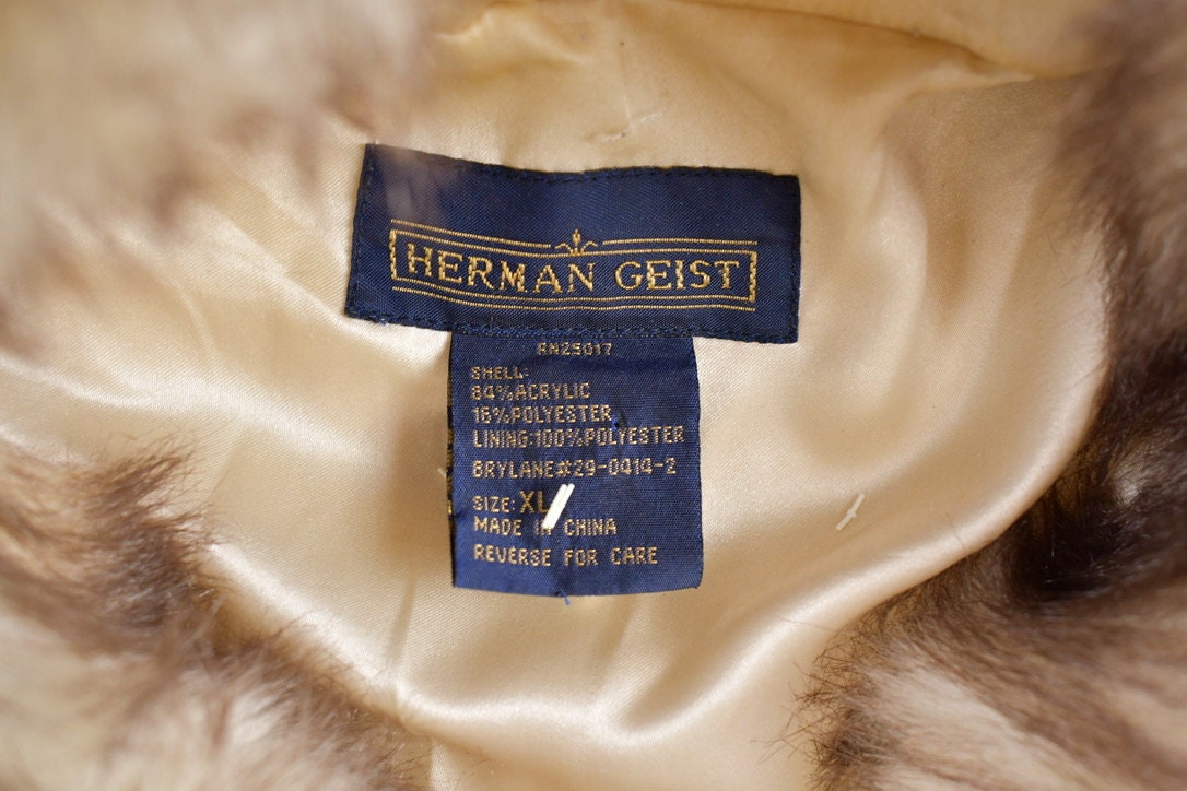 Vintage 1990 Herman Geist Faux Fur Coat / Cute / Fur Jacket / Winter Theme / 80s / 90s