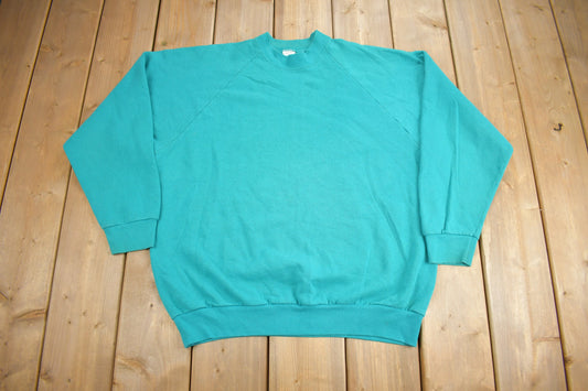 Vintage 1980s Blank Turquoise Crewneck Sweatshirt / 80s Crewneck / Essential / Streetwear / 80s Blank / Raglan Sweater / Made In USA