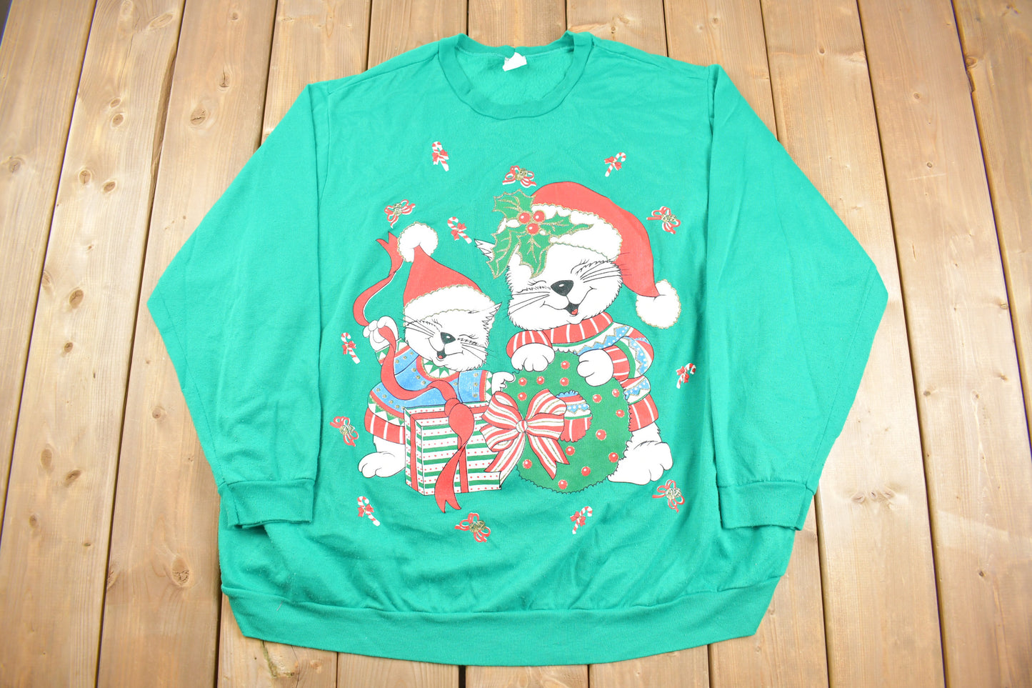 Vintage 1990s Cats Christmas Sweater / 90s Holiday Crewneck / Winter Wear / Festive Graphic Print / 90s Christmas Sweater / Cat Sweater