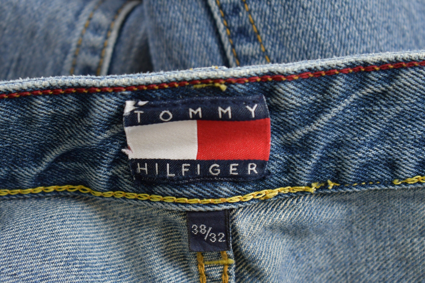 Vintage 1990's Tommy Hilfiger Jeans Size 37 x 32.5 / American Vintage / Streetwear Fashion / Vintage Pants / Flag / Big Logo