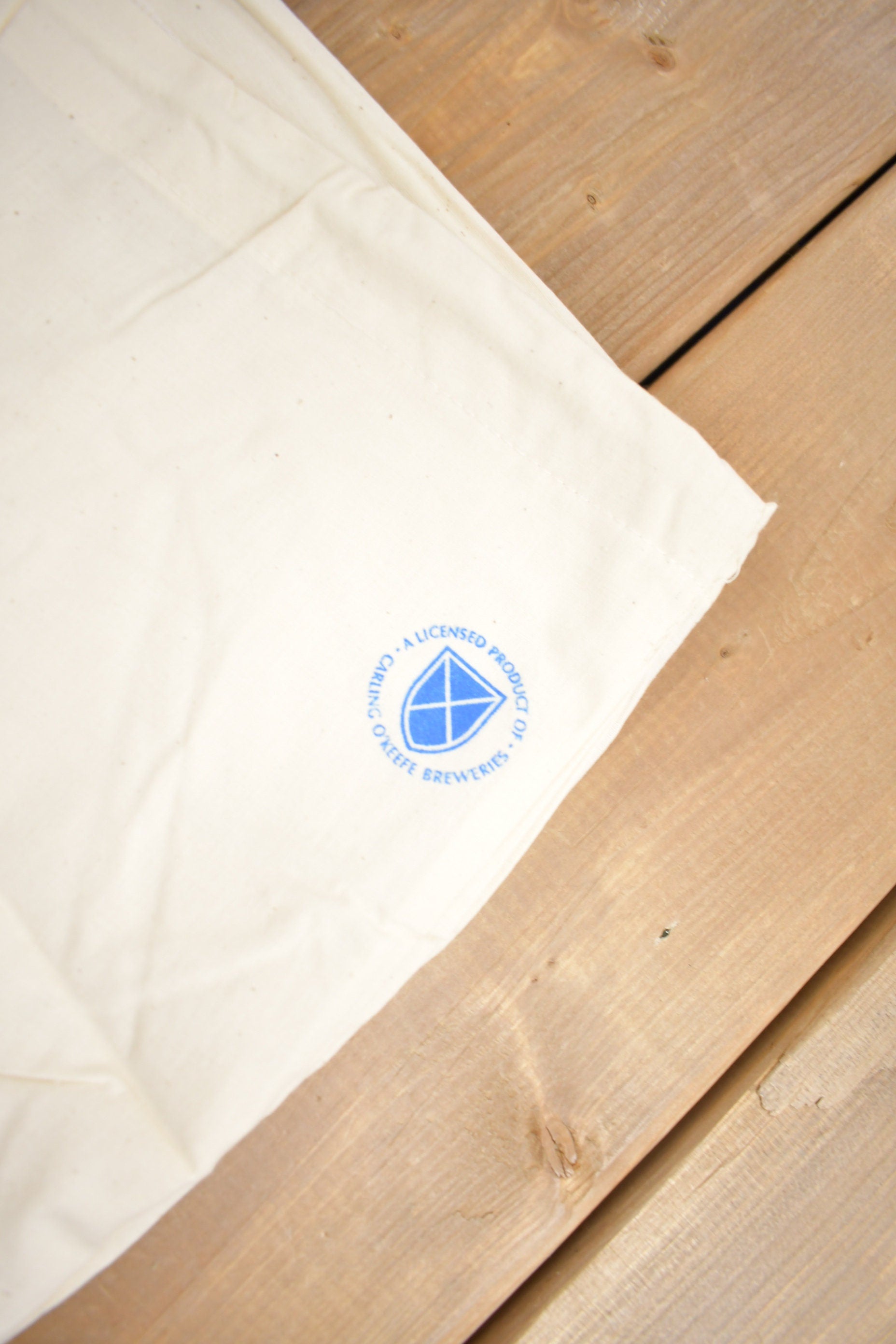 Vintage 1990s O'Keefe Ale Sugar Sack Shorts