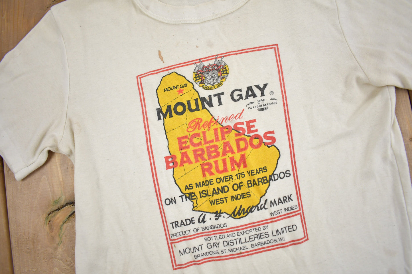 Vintage 1980s Mount Gay Eclipse Barbados Rum Graphic T Shirt / Vintage T Shirt / Streetwear / Graphic Tee / Single Stitch