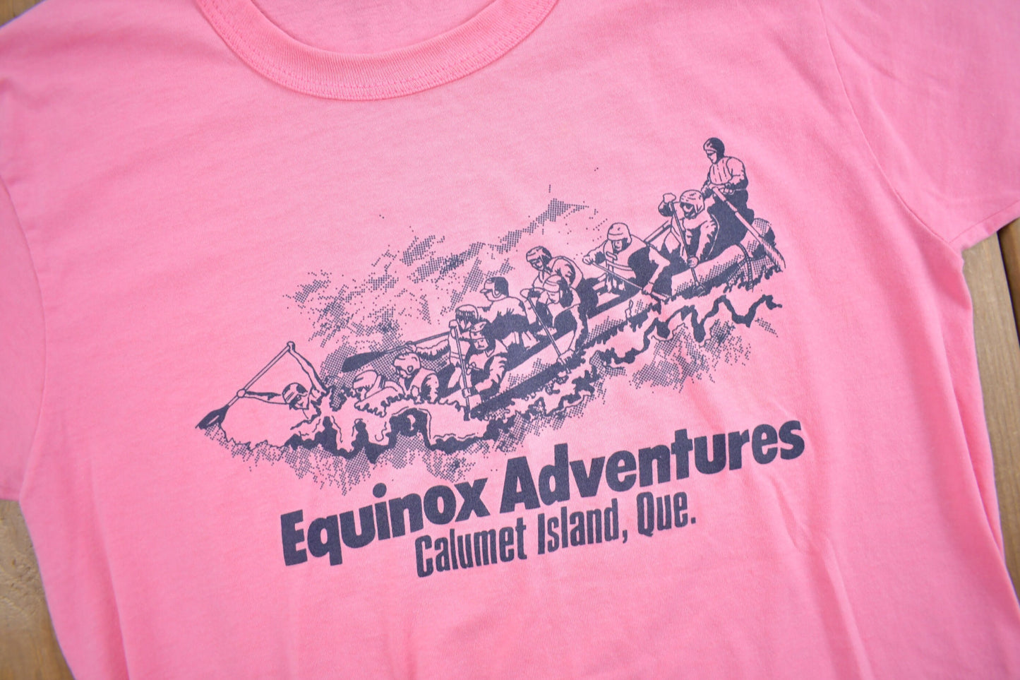 Vintage 1980s Equinox Adventures Calumet Island Que Souvenir T Shirt / Single Stitch / Made In Canada / Vacation Tee / Travel T Shirt