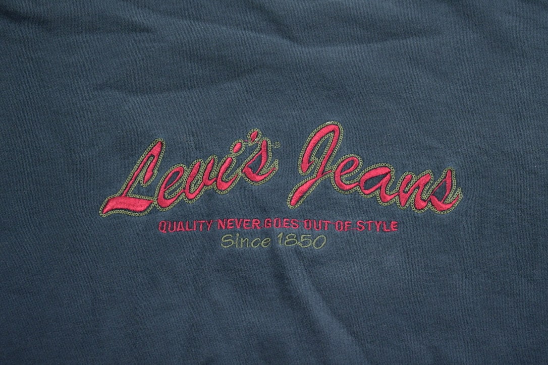 Vintage 1990s Levi's Jeans Embroidered Crewneck Sweatshirt / 90s Crewneck / Made In USA / Streetwear /