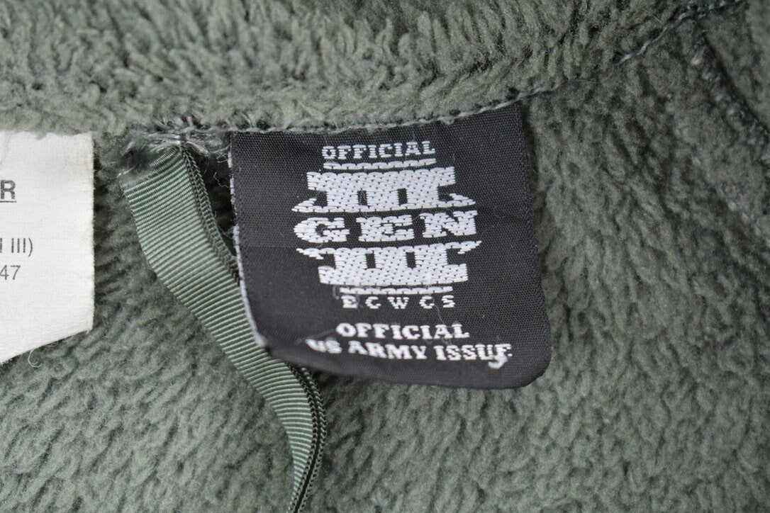 Vintage 1990s US Military Cold Weather Fleece Sweater / US Army / Gen III / Army Jacket / Deep Pile Fleece / Size Large Regular