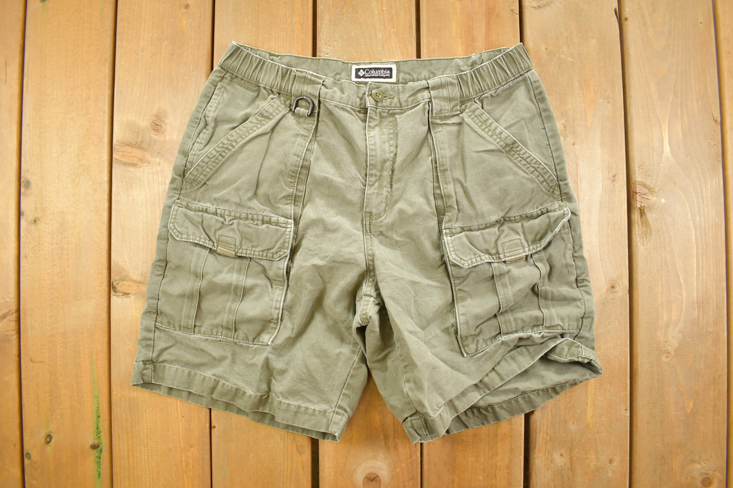 Vintage 1990s Columbia Sportswear Hiker Shorts / 90s Streetwear / Vintage Canvas Shorts / Outdoor Wear / Summer Wear/ Jorts