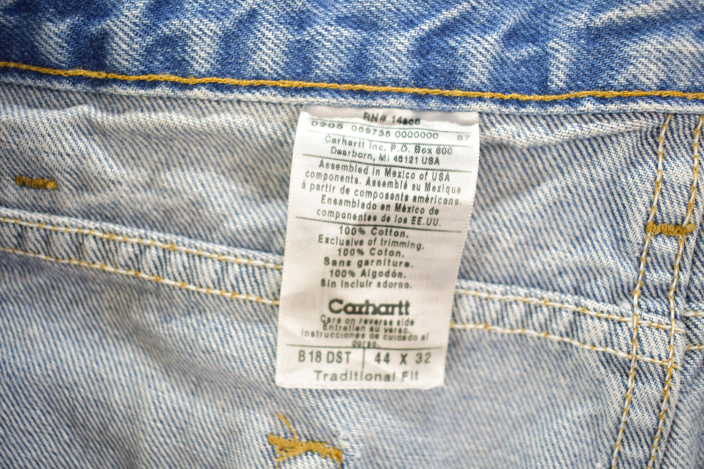 Vintage 1990s Carhartt Work Jeans Size 42 x 31 / 90s Carhartt / Light Wash / Distressed Carhartt / Vintage 90s Workwear