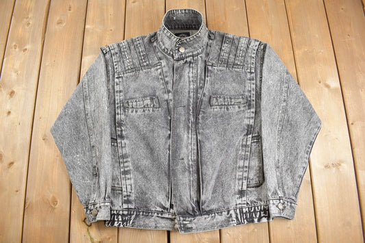 Vintage 1980s Snow Wash By Fuzz Sport Denim Jacket / Vintage Denim / Streetwear / Vintage Fall Outerwear / Fall Jacket / 80s denim