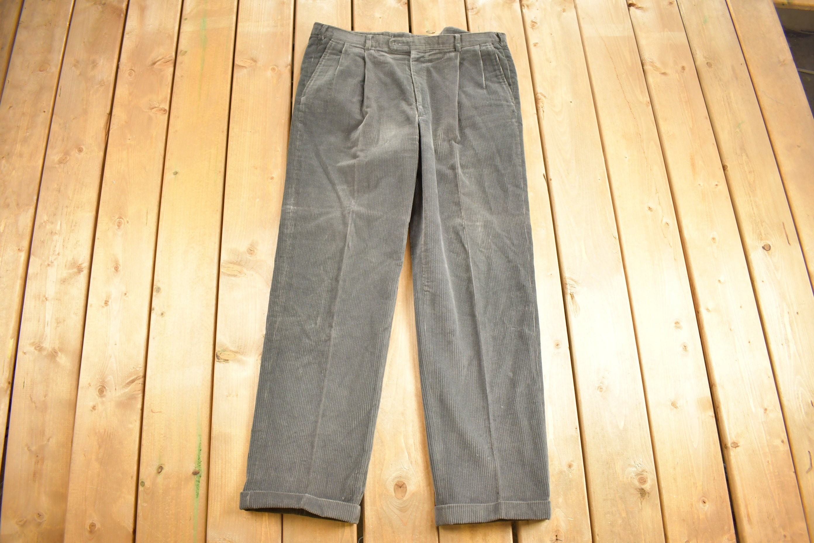Vintage 1970s Keithsport By Keithmoor Grey Corduroy Pleated Trousers Size 38 x 31