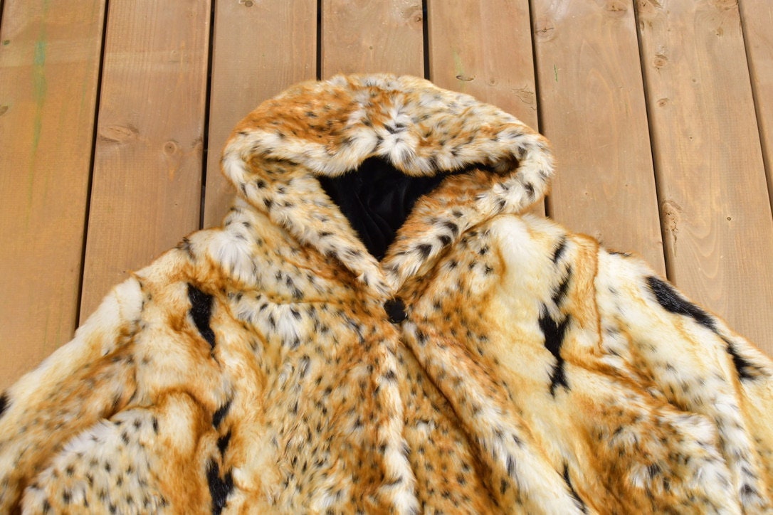 Pamela mccoy fur outlet coat