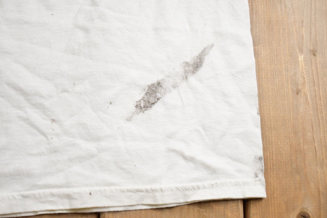 Vintage 1990s Nurse Mates Managed Care Graphic T-Shirt