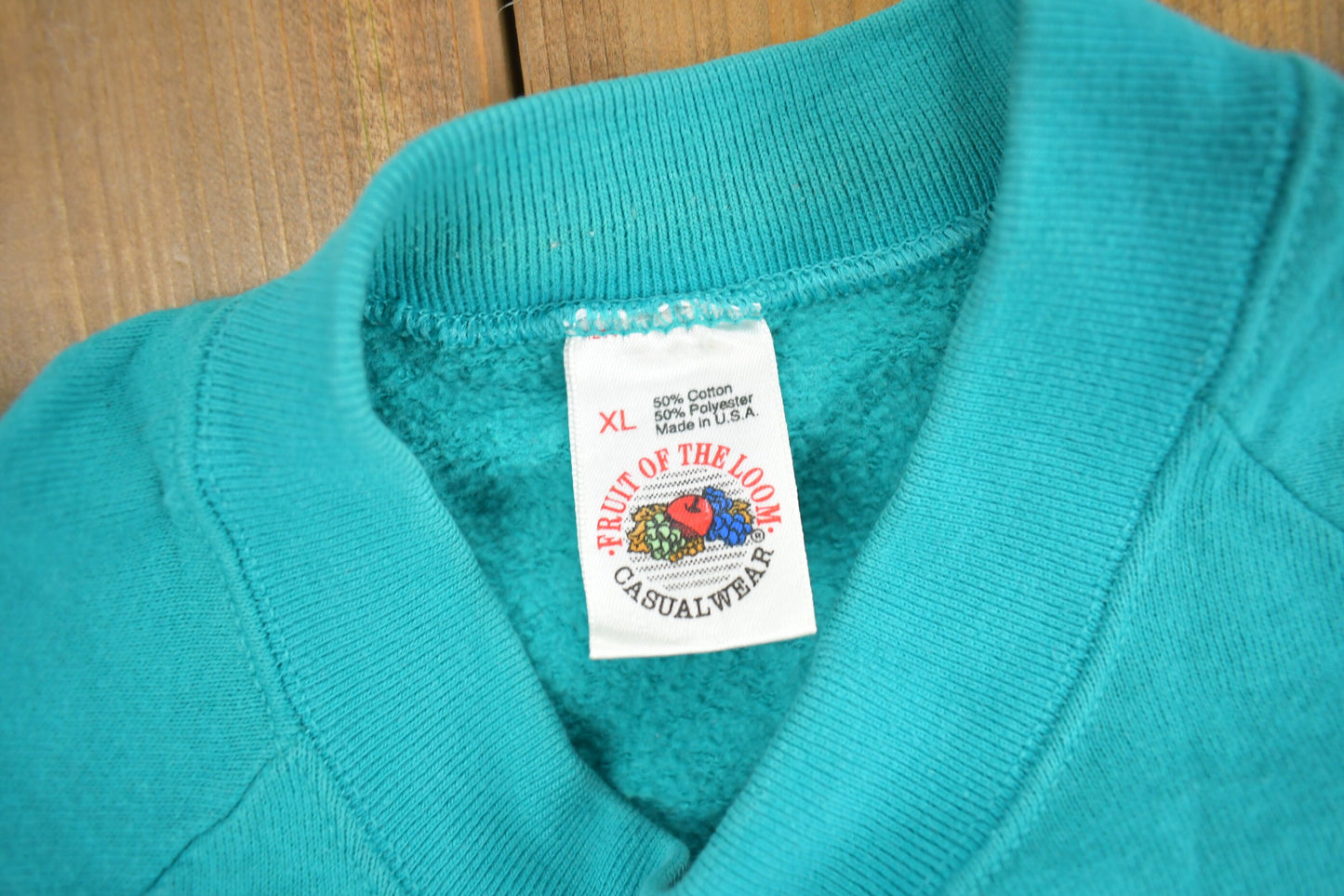 Vintage 1980s Blank Turquoise Crewneck Sweatshirt / 80s Crewneck / Essential / Streetwear / 80s Blank / Raglan Sweater / Made In USA