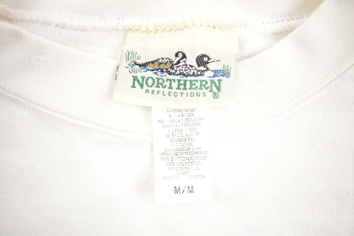 Vintage 1990s Northern Reflections Boating Lake Graphic Crewneck Sweatshirt / Vintage Sweatshirt / Outdoorsman / Wilderness Sweatshirt /