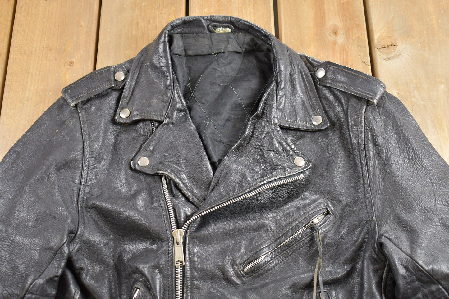 Vintage 1980s Genuine Leather Biker Jacket / Fall Outerwear / Leather Coat / Winter Outerwear / Streetwear Fashion / Motorcycle Jacket