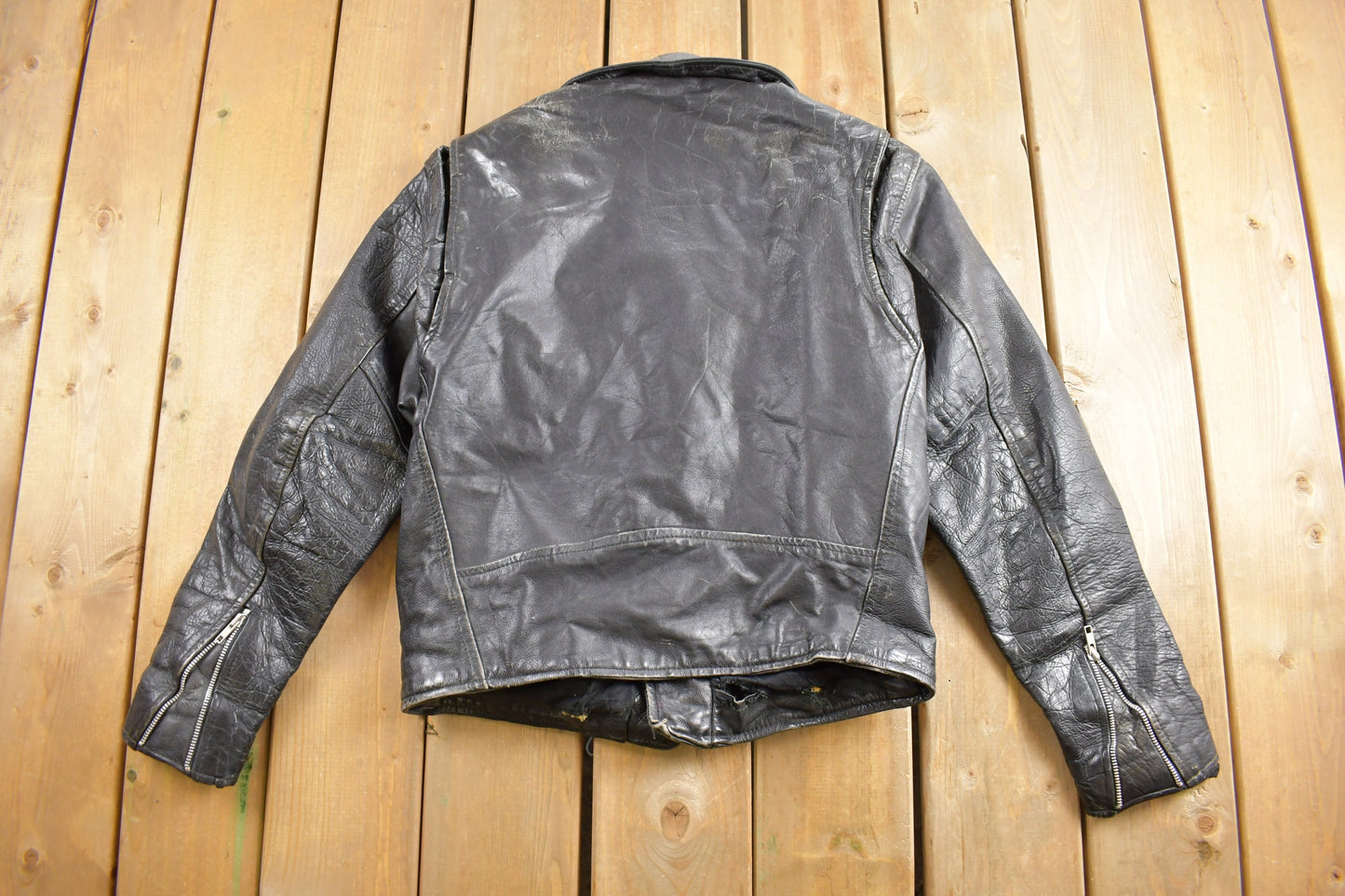 Vintage 1980s Genuine Leather Biker Jacket / Fall Outerwear / Leather Coat / Winter Outerwear / Streetwear Fashion / Motorcycle Jacket