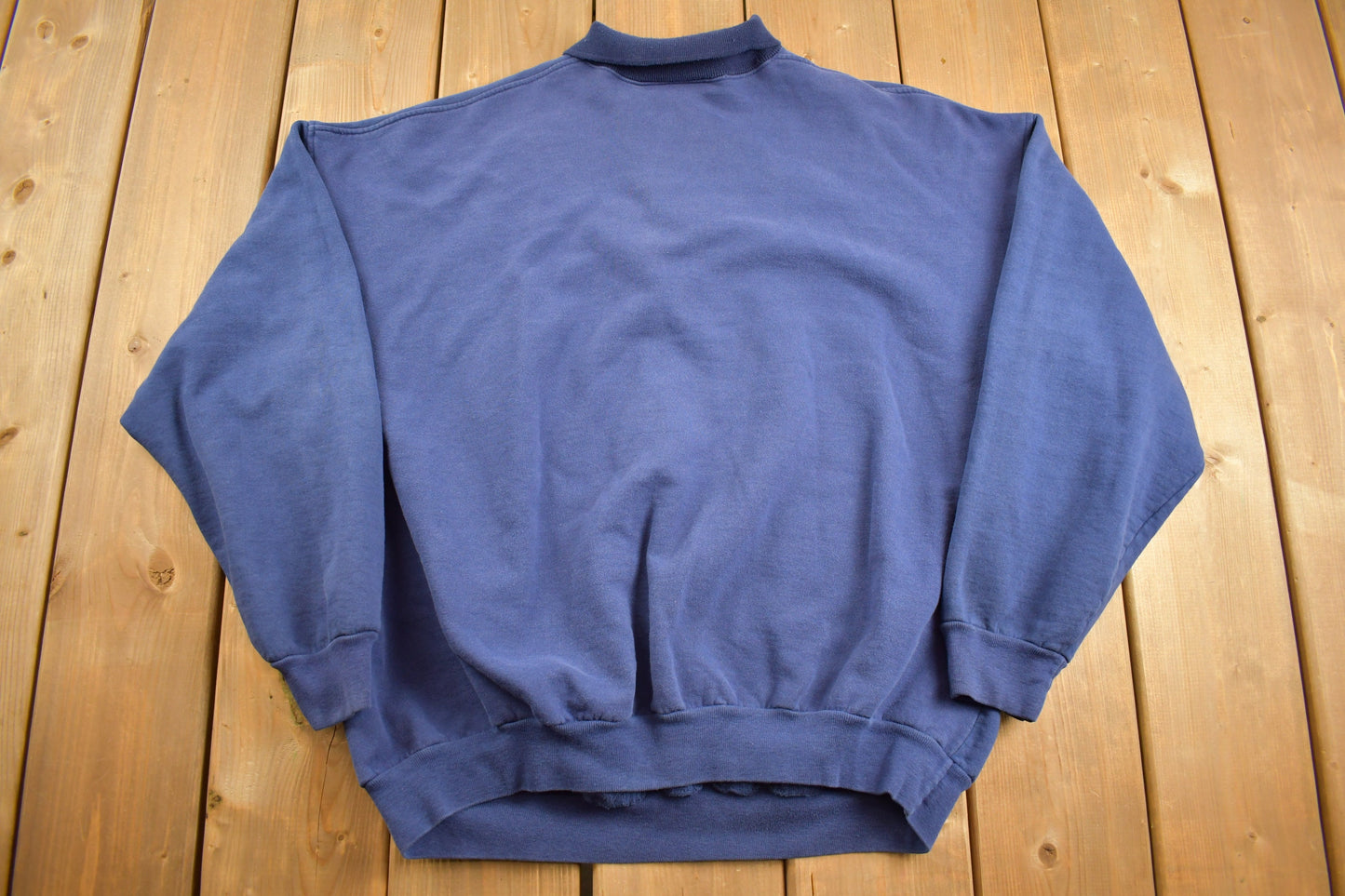 Vintage 1990s Blank North Country Eaton 100% Cotton Collared Sweatshirt / 90s Crewneck / Made In USA / Essential / Streetwear / 90s Blank